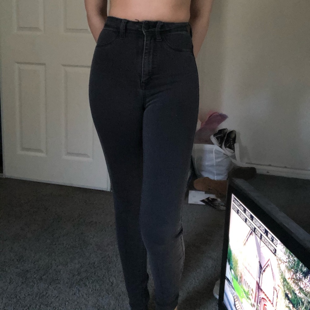 Black skinny high waisted jeans